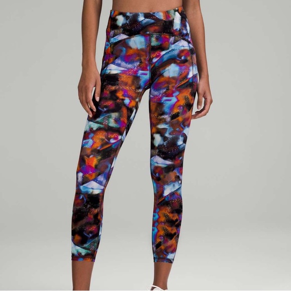 NWT Lululemon Power Thru High-Rise Tight 25" - Picture 2 of 8